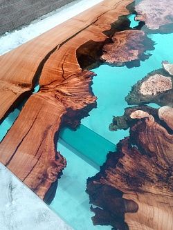 Эпоксидный стол река из капового тополя, собственное производство
